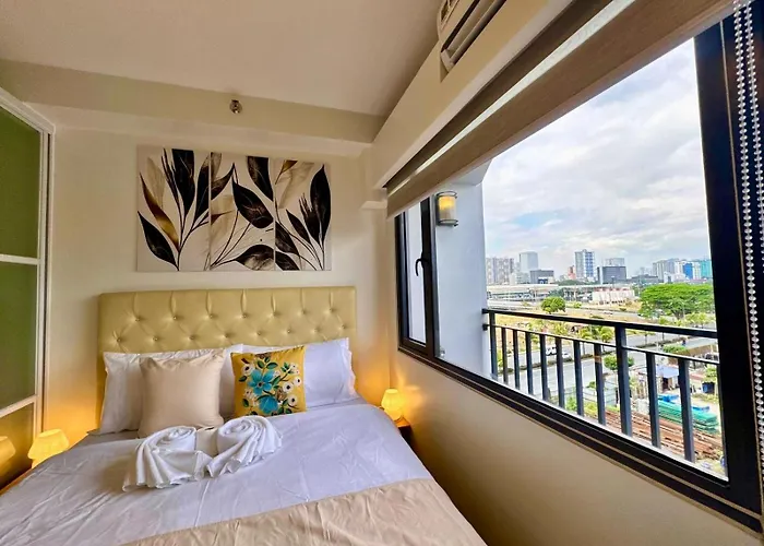 アパートホテル Urban Leshore Staycation Near Moa, Airport, Us Embassy マニラ市